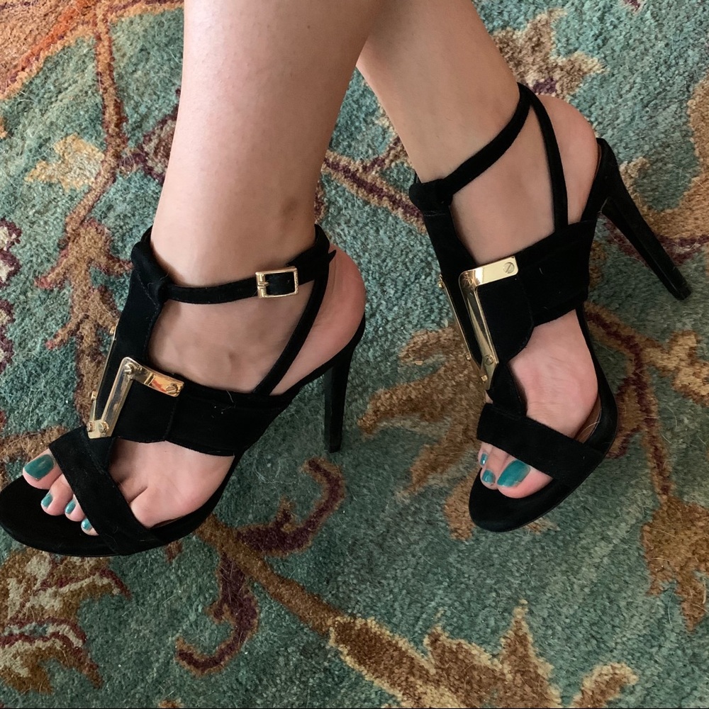 Vince Camuto strappy heels size 8